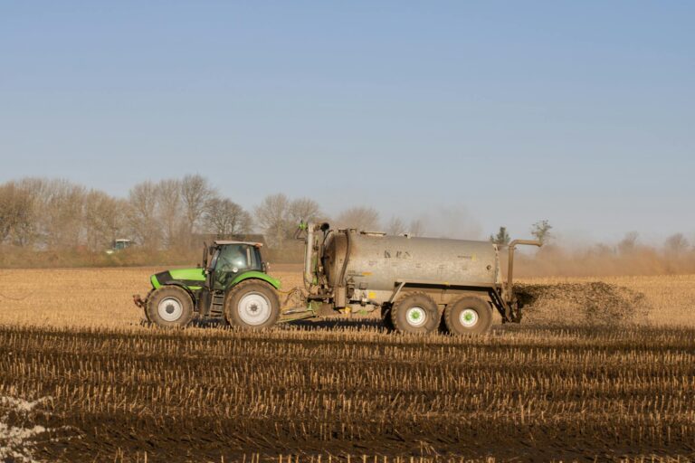 Commission Unveils Fertilisers Action Plan: EU to Reduce Dependence on Russian Imports
