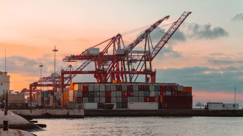 commerce international / conteneurs port maritime, échanges commerciaux