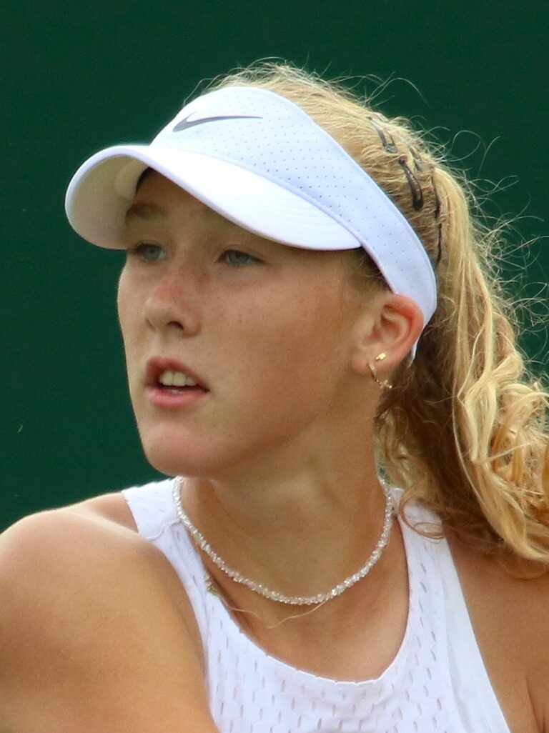 Andreeva claims maiden Grand Slam crown at Roland Garros