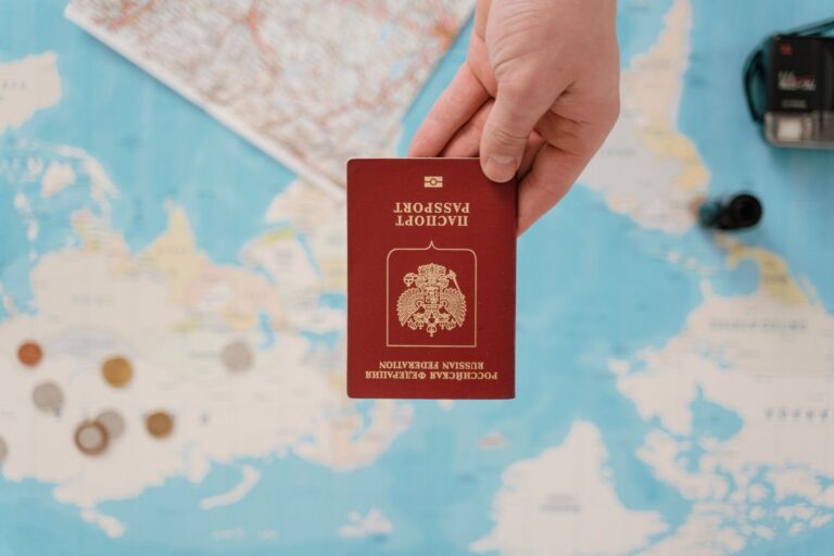 Nine EU nations demand stricter visa rules for Russian tourists