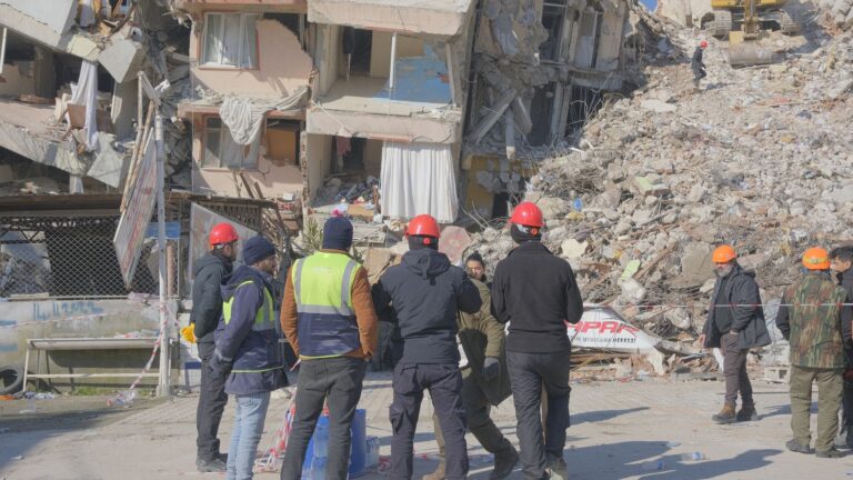 Nepal missing persons: Families search as death toll hits 538