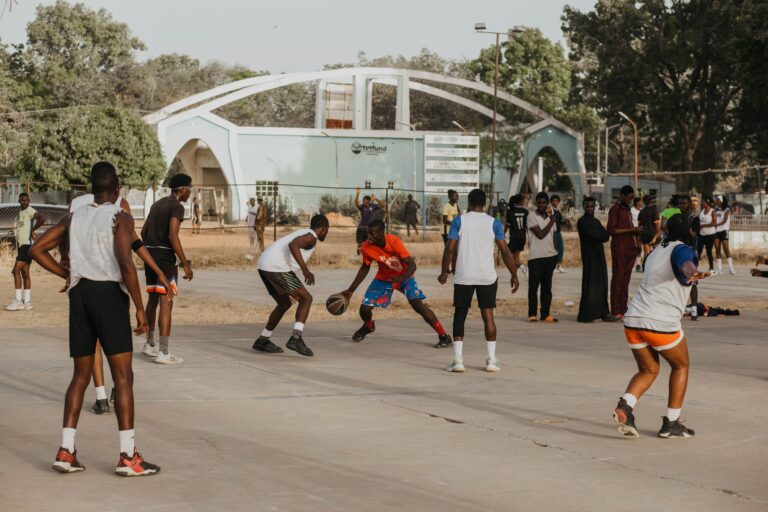 Young refugee in Uganda uses basketball to rebuild young lives