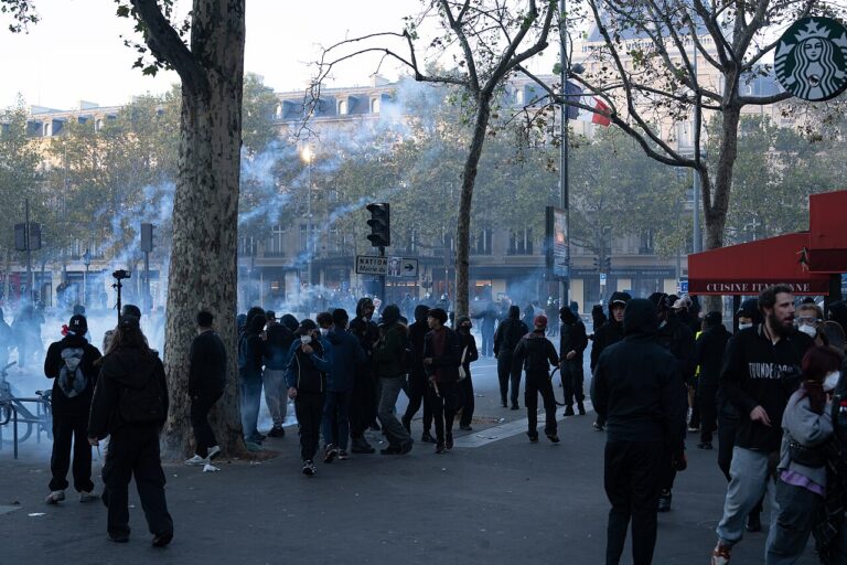 Violent clashes, looting and arrests as 550,000 protest in France